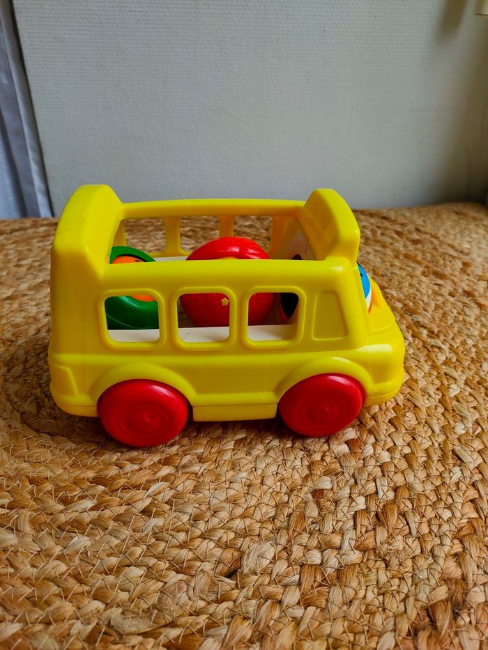 Bus vintage Fisher Price - photo numéro 4