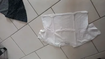 Tee shirt crop top blanc lefties xs manches courtes