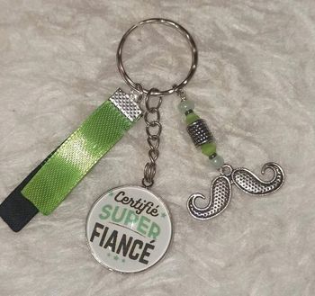 Cadeau fiancé, porte clé message " super fiancé "