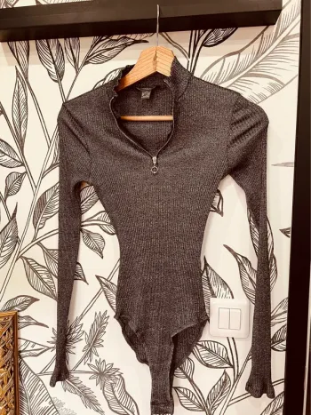 Taille Xs - 34 body femme primark gris argenté 🌺
