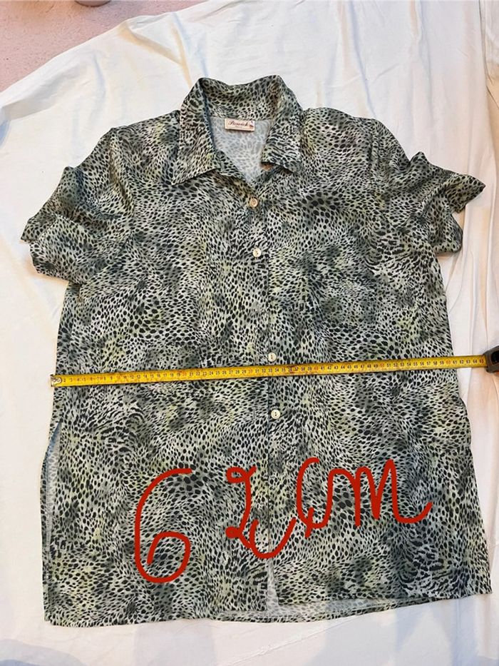 chemise ample fendue  T3 40/42 - photo numéro 11