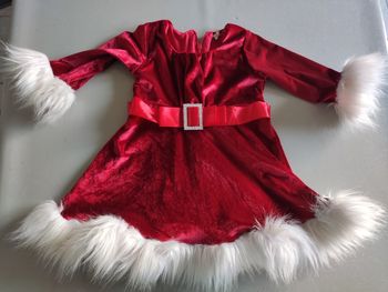 Robe de Noël sans marque 110cm