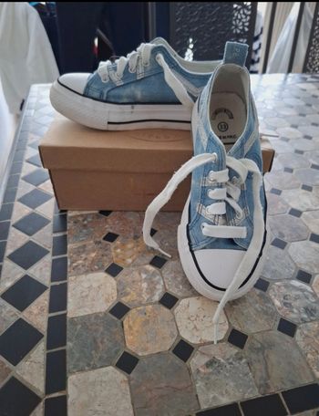 Baskets en Toile