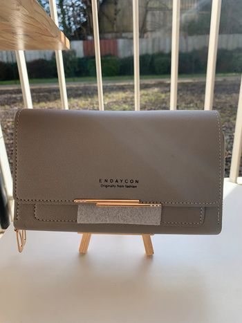 Porte feuille/ sac gris pour femme