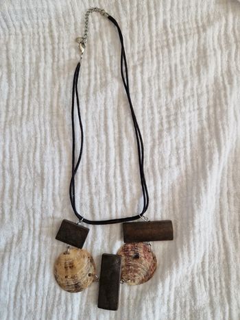 Collier femme nacré bois