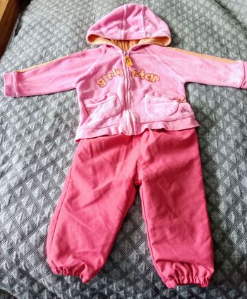 Ensemble sweat et pantalon