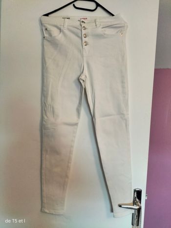 Jeans skinny neuf blanc taille 36 marque Jennyfer