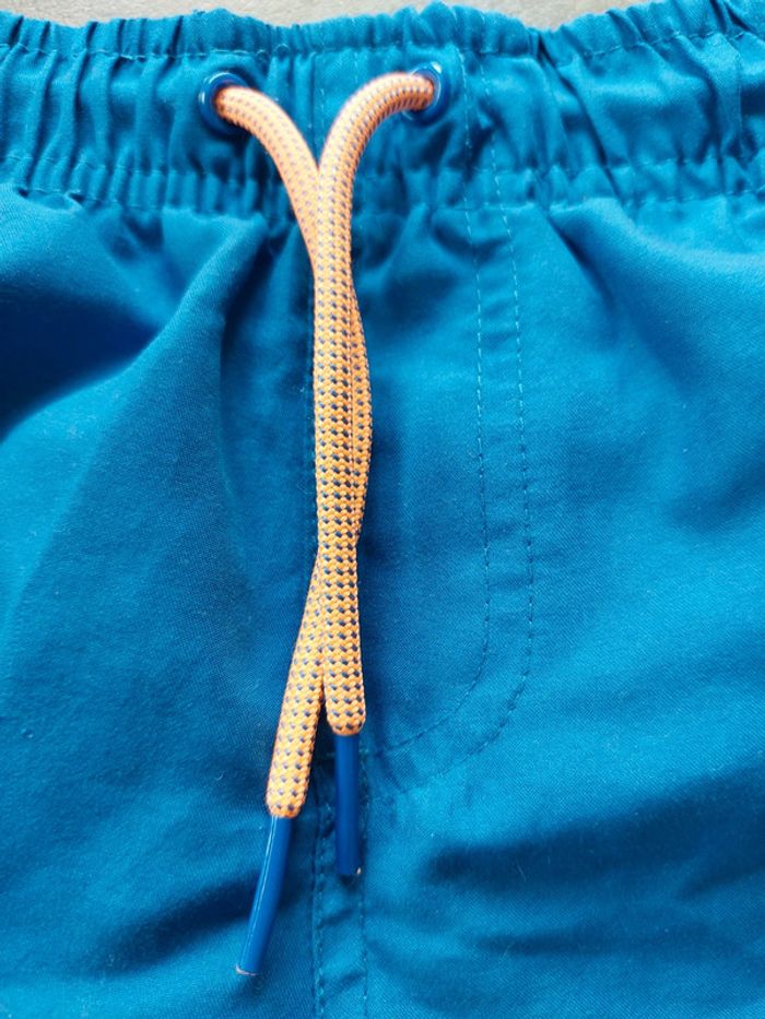 Short de bain bleu - photo numéro 3