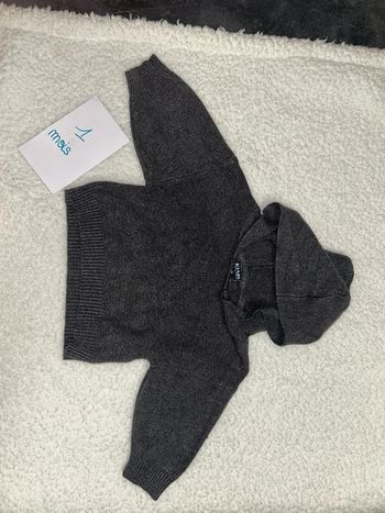 Pull bébé avec capuche