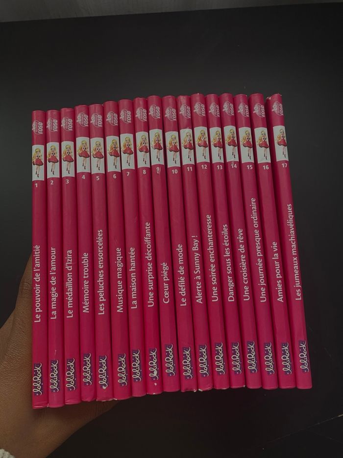 Livre Lolirock - photo numéro 4