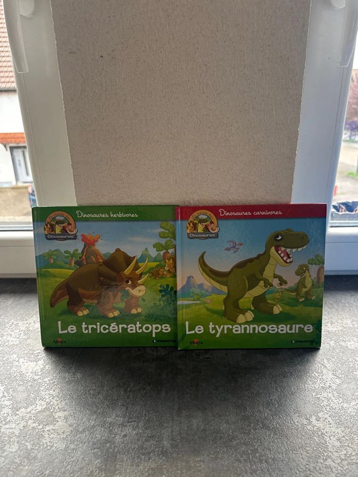 Livres dinosaures