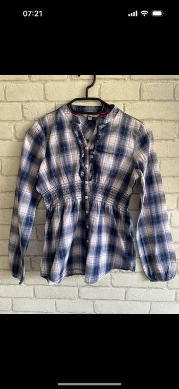 Blouse OVS taille 10 - 11 ans