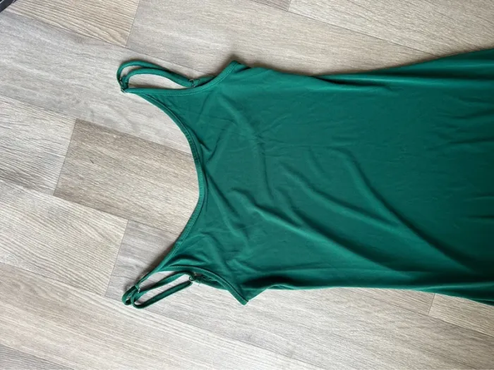 Robe longue moulante - photo numéro 2
