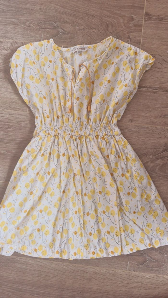 Jolie robe Louis & Victorie