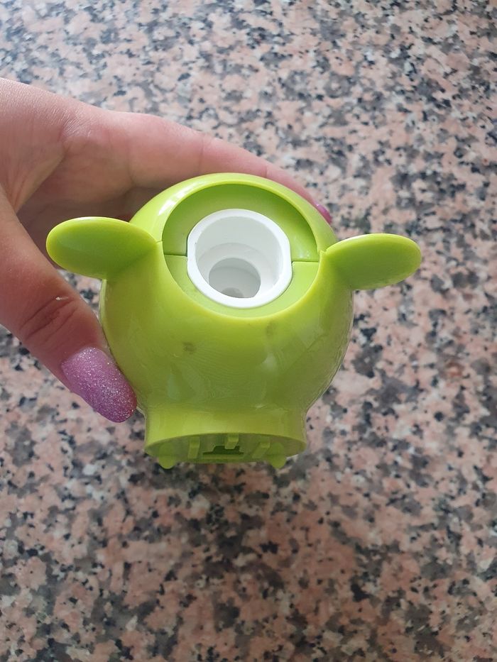 Distributeur de dentifrice pour enfant - photo numéro 5