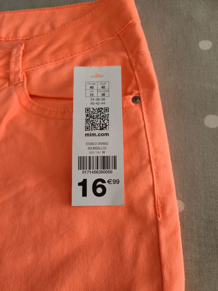 Pantalon neuf - photo numéro 2