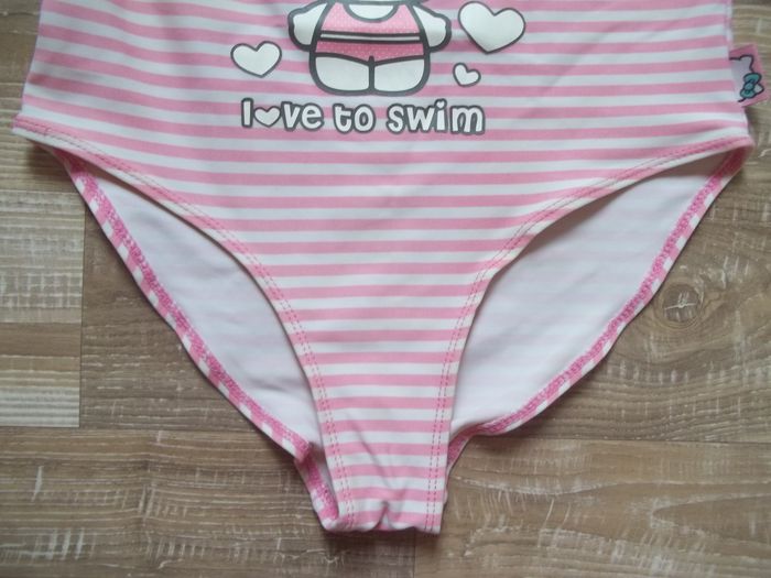 Maillot bain rayé rose Hello Kitty 7/8 ans - photo numéro 4