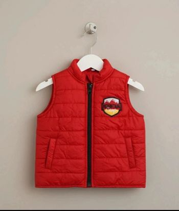 Veste Sans Manches Rouge Taille 12 Mois