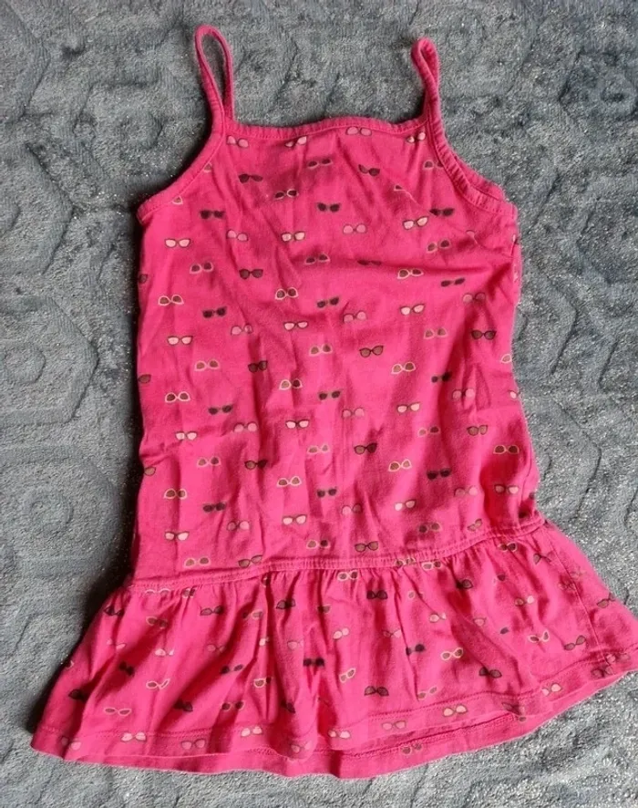 Robe fushia à bretelles 3 ans - photo numéro 3