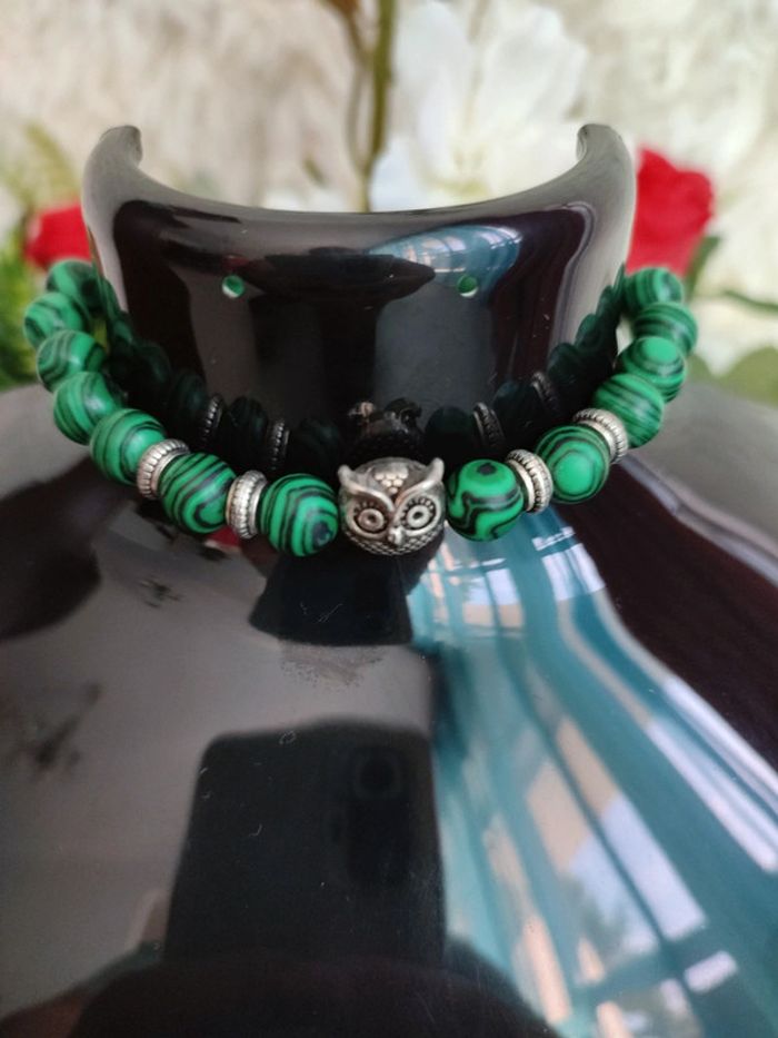 Bracelet en pierres naturelles de malachite - photo numéro 2