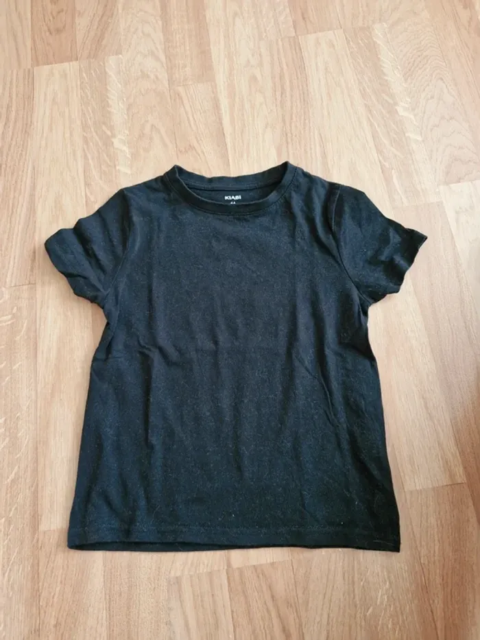 Lot maillot 5/6 ans - photo numéro 2