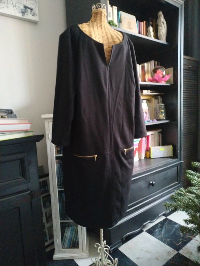 Robe Camaïeu noire taille 38-40