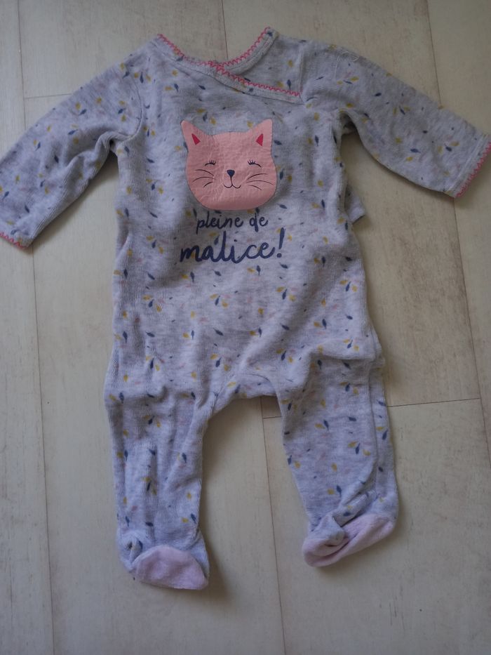Lot 4 pyjamas 3 mois - photo numéro 3