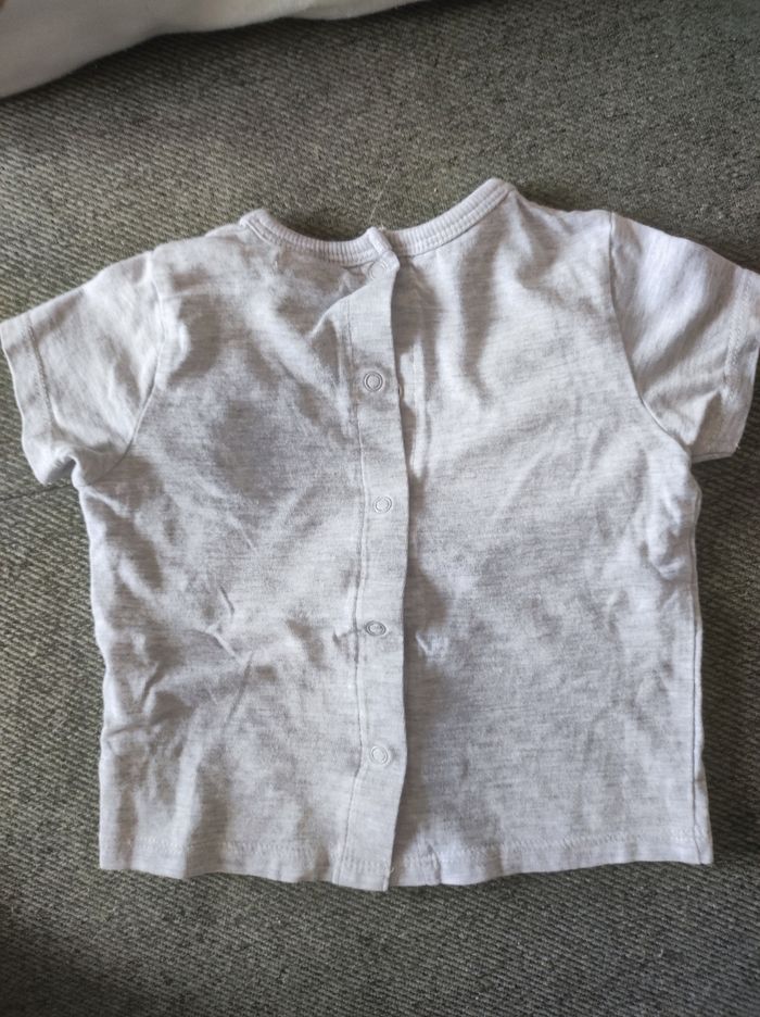 T-shirt 6 mois - photo numéro 3