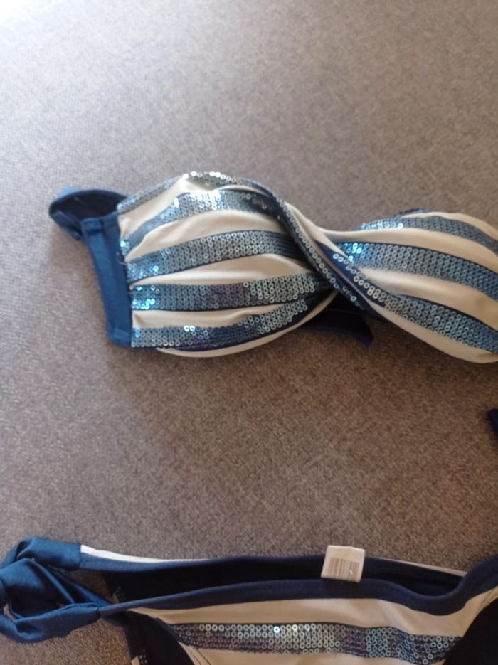 Maillot de bain 36 - photo numéro 2