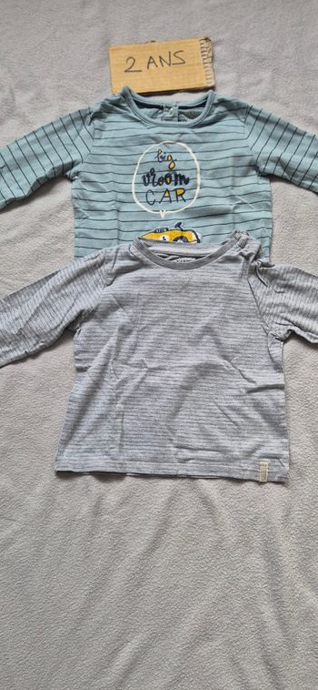 Lot t-shirts 24 mois kiabi