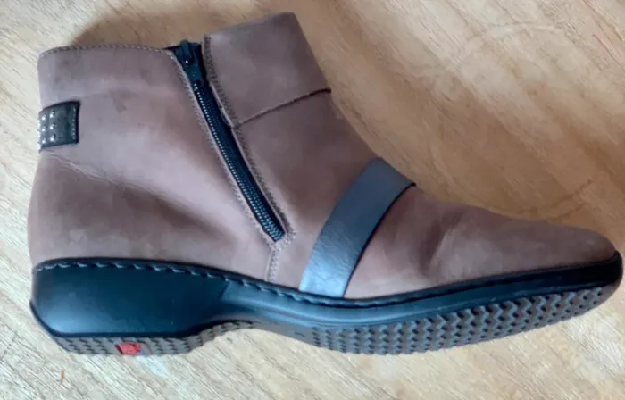 Bottines daim Rieker pointure 41 - photo numéro 6