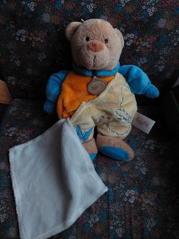 Doudou ours papillon Baby Nat