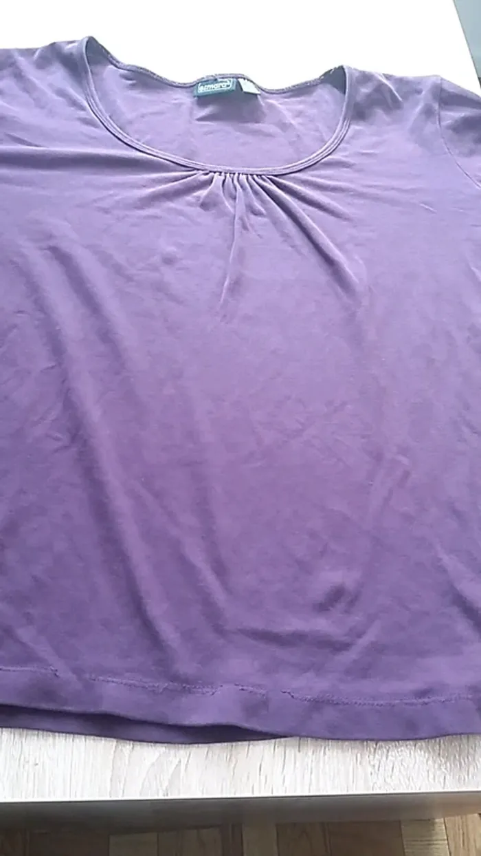 Tshirt manches longues 44/46 - photo numéro 2