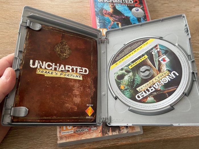 Lot de 3 jeux uncharted sur ps3 - photo numéro 3