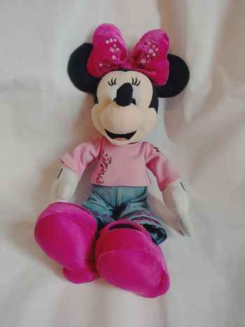 Peluche Minnie