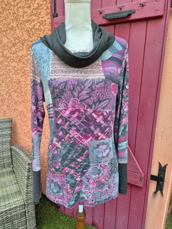 T-shirt à manches longues pour femme T. 40