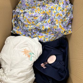 Lot de 50 vêtements adultes neuf