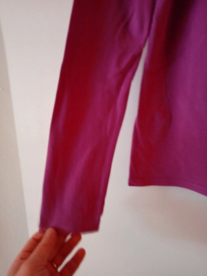 Joli sous pull violet. 10 ans - photo numéro 11