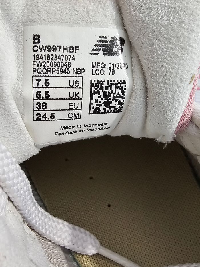 👟 Baskets New Balance roses - photo numéro 10