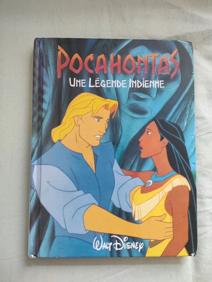 Livre Disney Pocahontas
