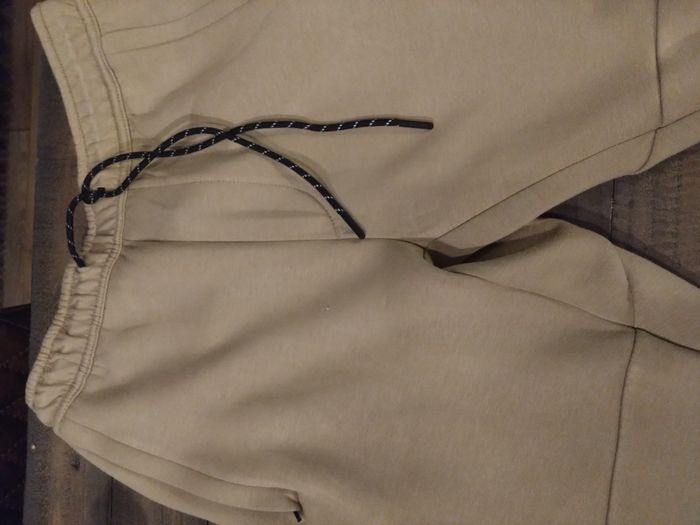Bas de jogging American Eagle beige – Garçon XS – Très bon état - photo numéro 3