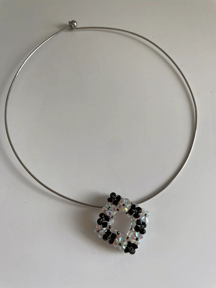 Collier noir original - photo numéro 2