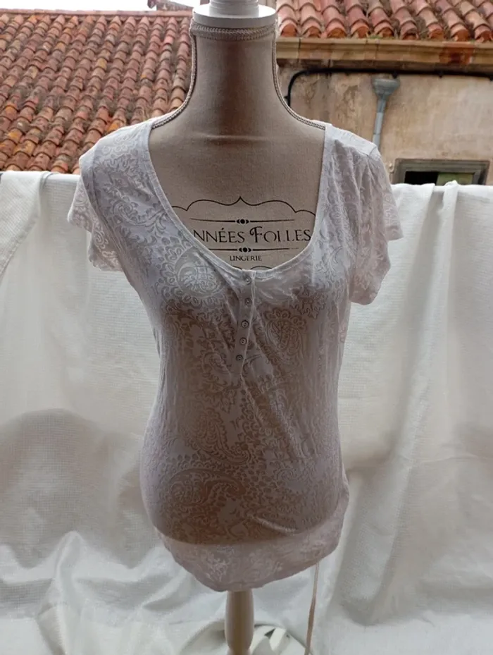 T-shirt H&M L.O.G.G. blanc motif taille M