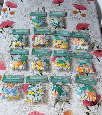 Lot de 14 autocollants en feutrines