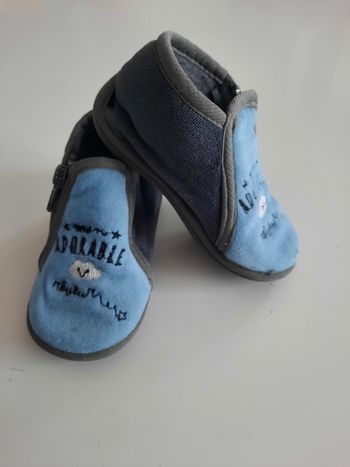Chaussons T:20