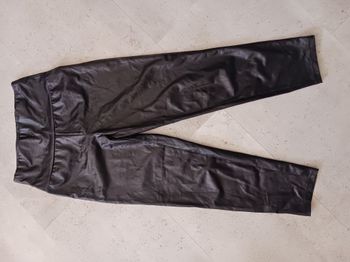 legging noir imitation cuir Taille XS Shein