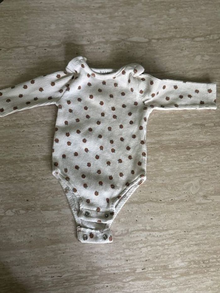 Ensemble body + salopette bébé 3mois - photo numéro 2