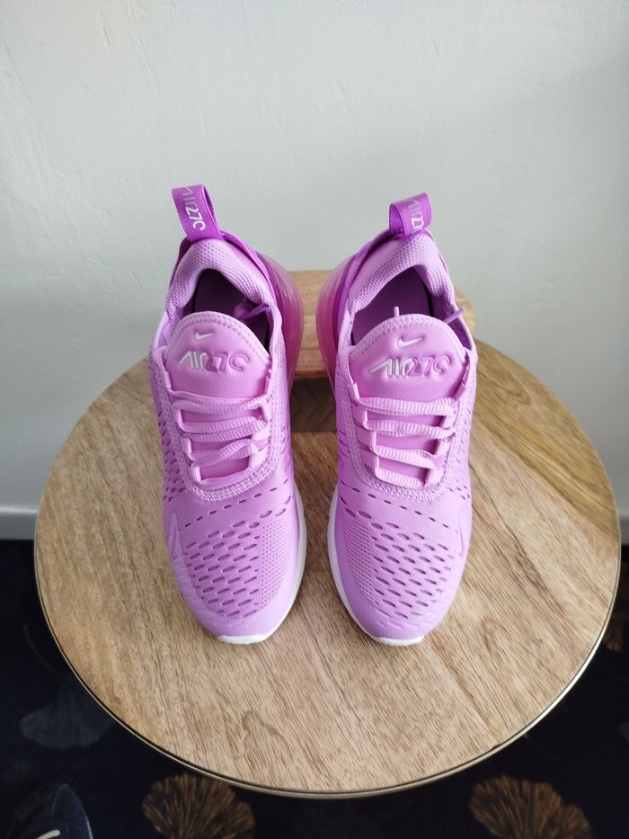 Baskets Nike T 35,5 - photo numéro 2