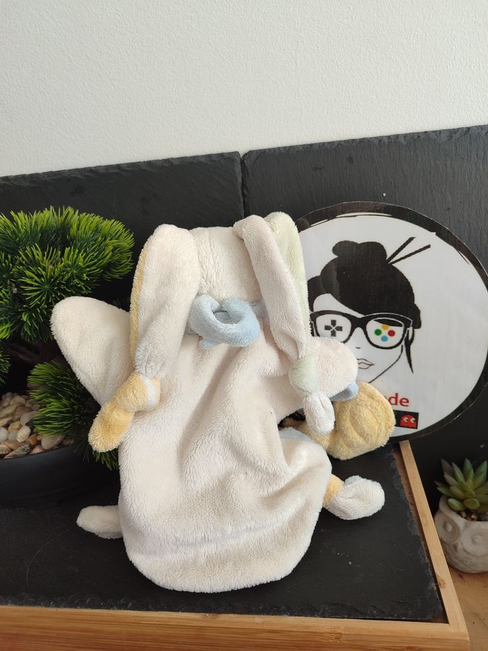 Doudou et Compagnie Marionnette Mario Lapin blanc Escargot Tulipe DC1623 Bandana - photo numéro 2