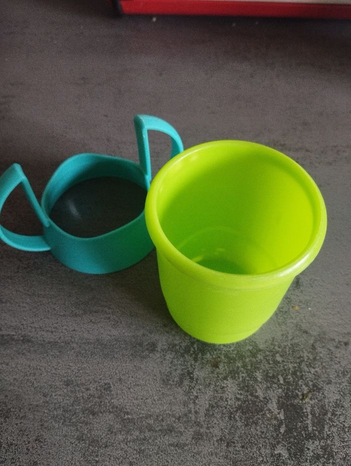 Tasse bébé avec anses - photo numéro 2